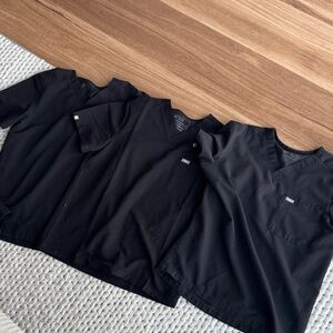 Figs Black V-Neck Scrub Top Set of 3 M